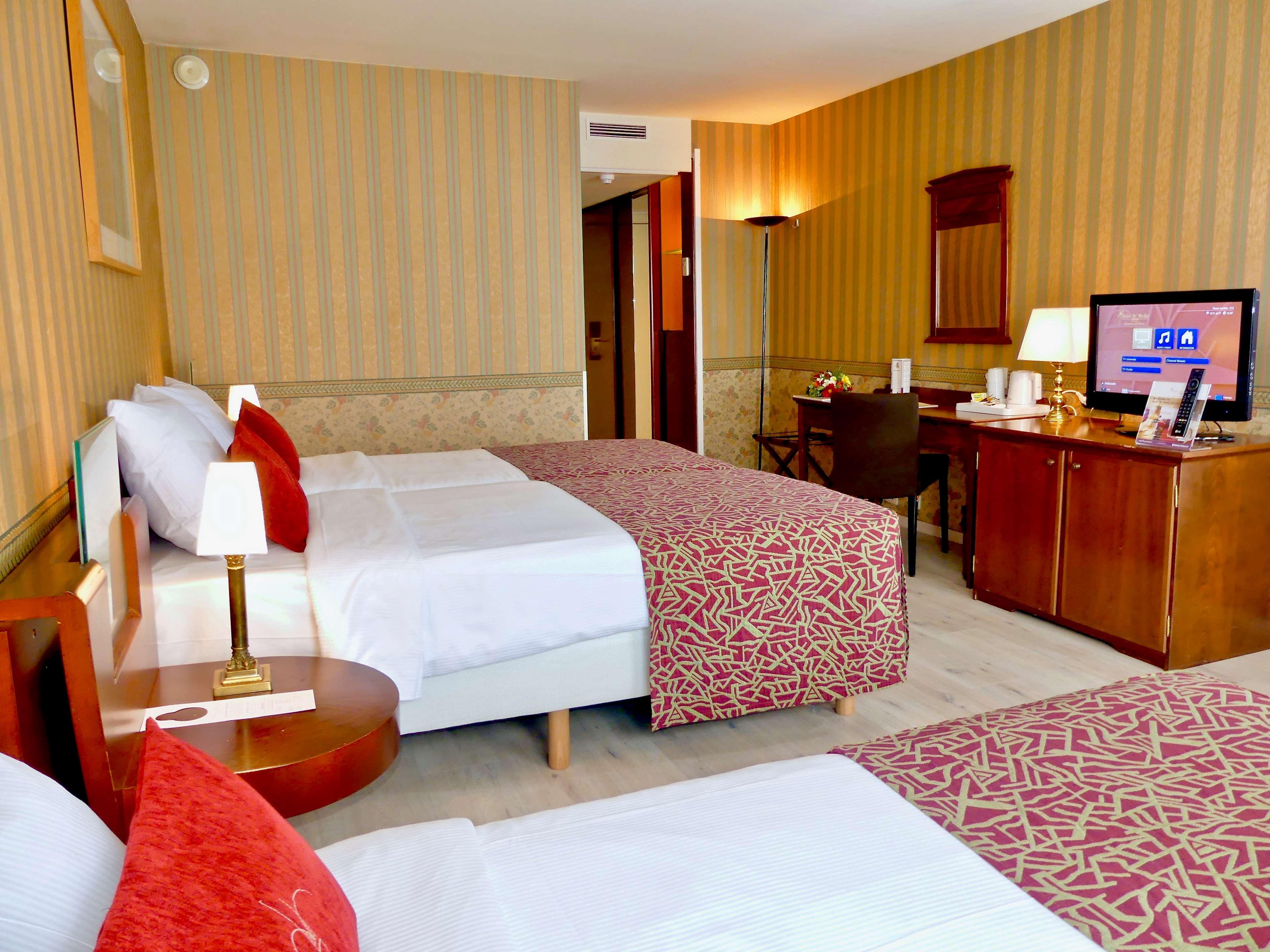فندق بروجفي  فندق غولدن تيوليب دي ميديتشي المظهر الخارجي الصورة